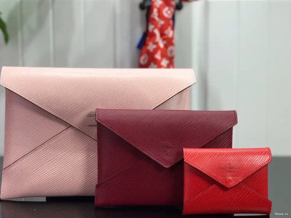Affordable POCHETTE VUITTON KIRIGAMI LOUIS 0703